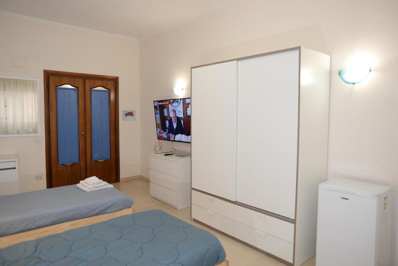 Emilios Entire Up To 7 People * Roma