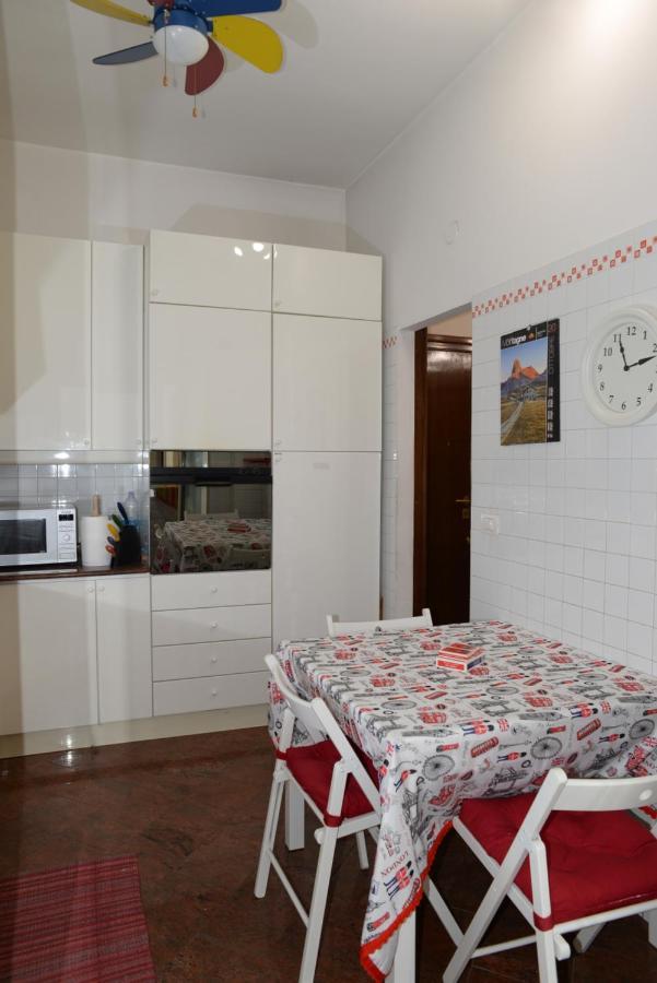 Emilios Entire Up To 7 People Roma
