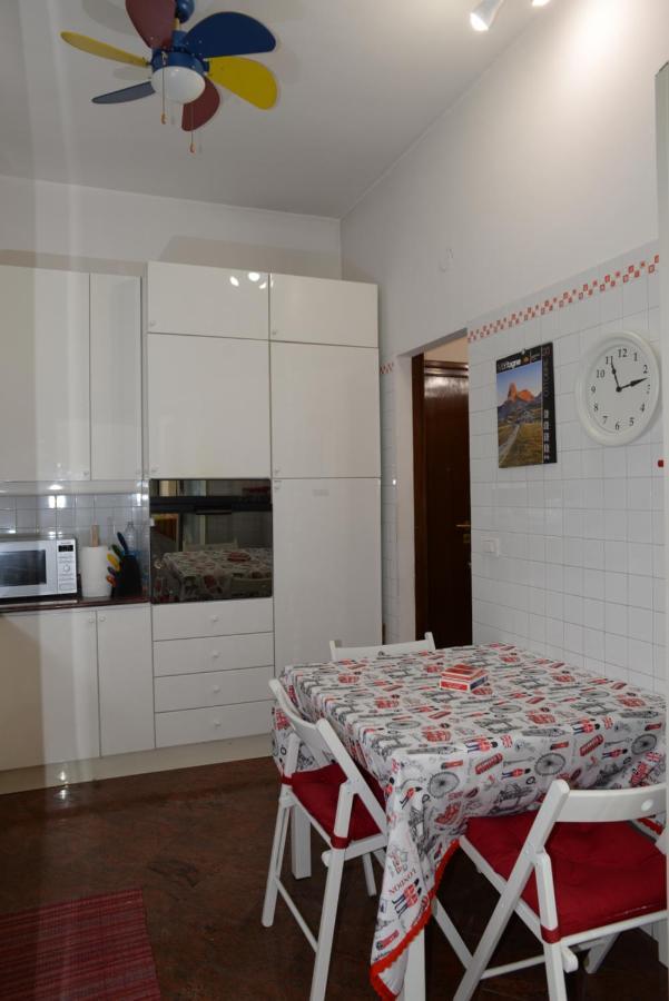 Affittacamere Emilios Entire Up To 7 People Roma